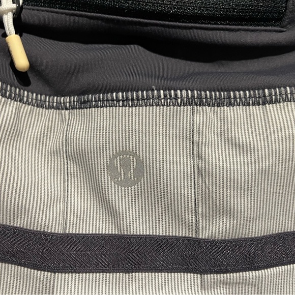Lululemon athletica tennis skirt size 10 - Picture 5 of 8